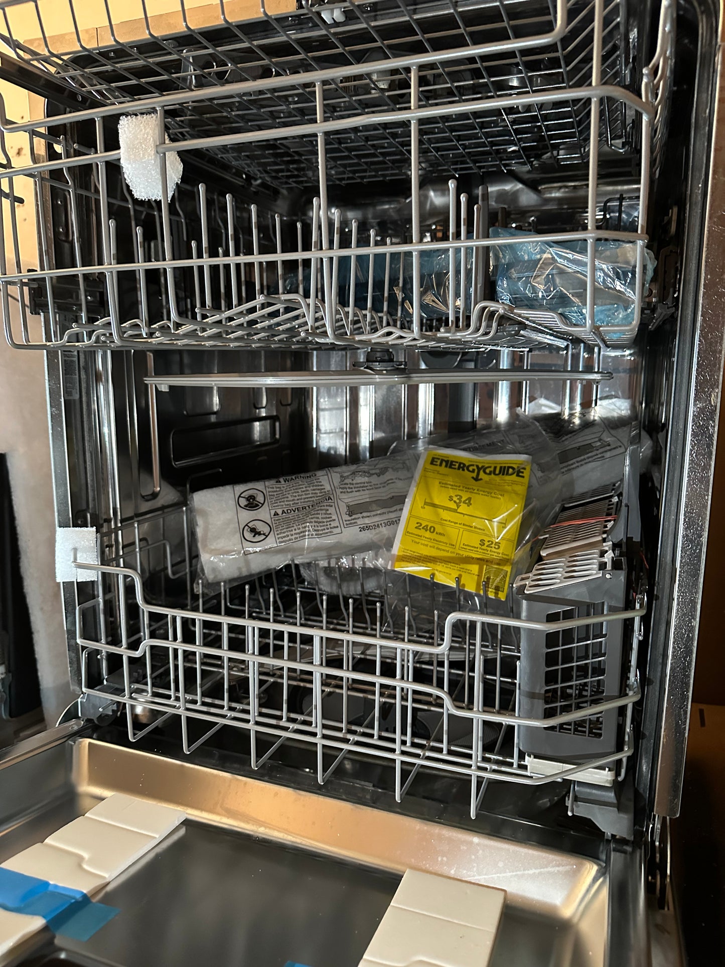 GE® ENERGY STAR® Fingerprint Resistant Top Control with Stainless Steel Interior Dishwasher with Sanitize Cycle w/ Third Rack
