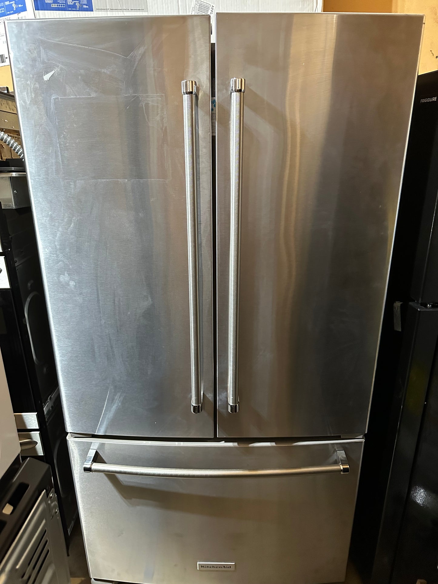 KitchenAid Counter-Depth 20-Cu. Feet 3 -Door French Door Refrigerator with Ice Maker with water dispenser (Stainless steel) ENERGY STAR