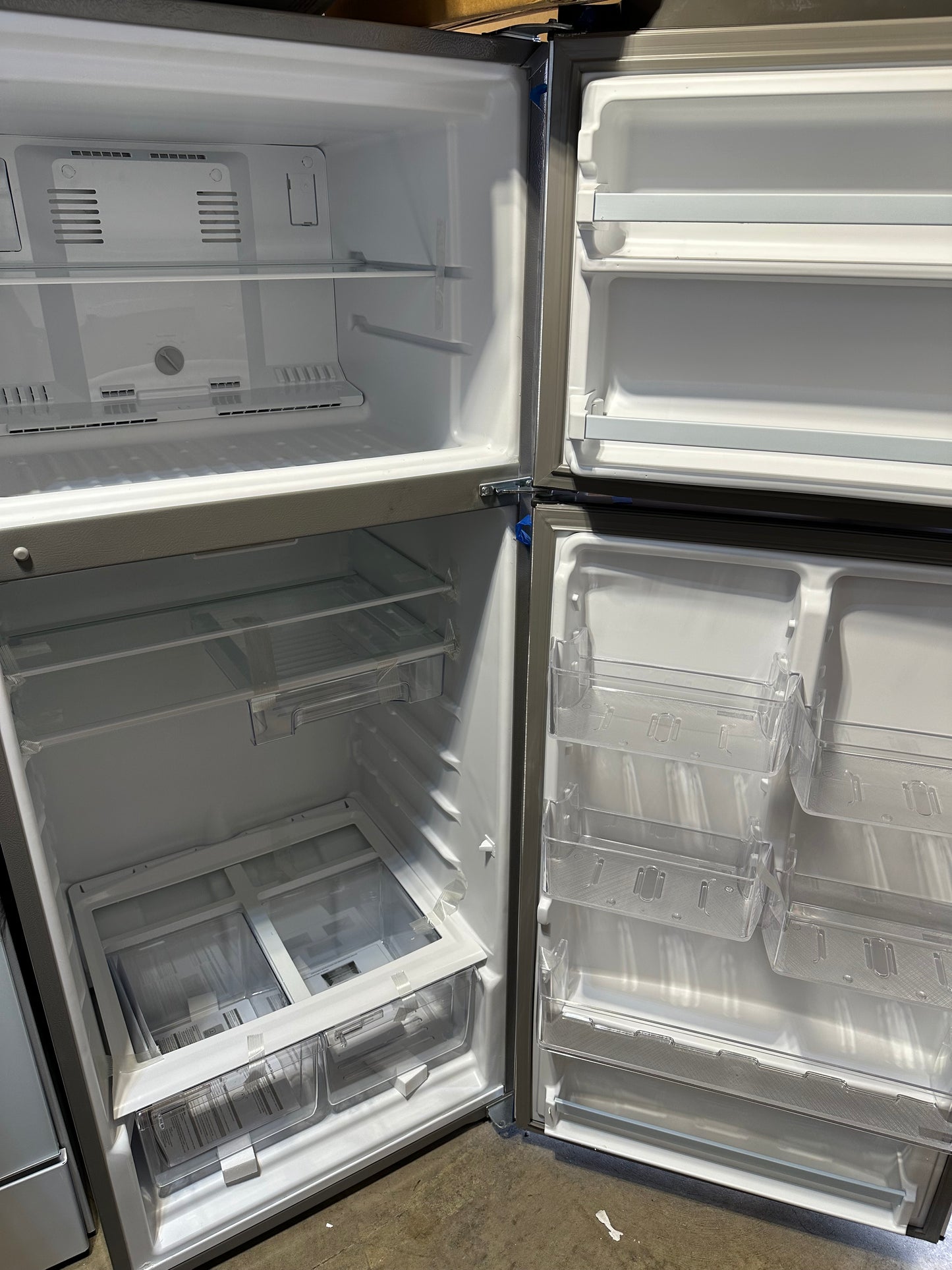 Whirlpool - 17.7 Cu. Ft. Top-Freezer Refrigerator - Monochromatic Stainless Steel