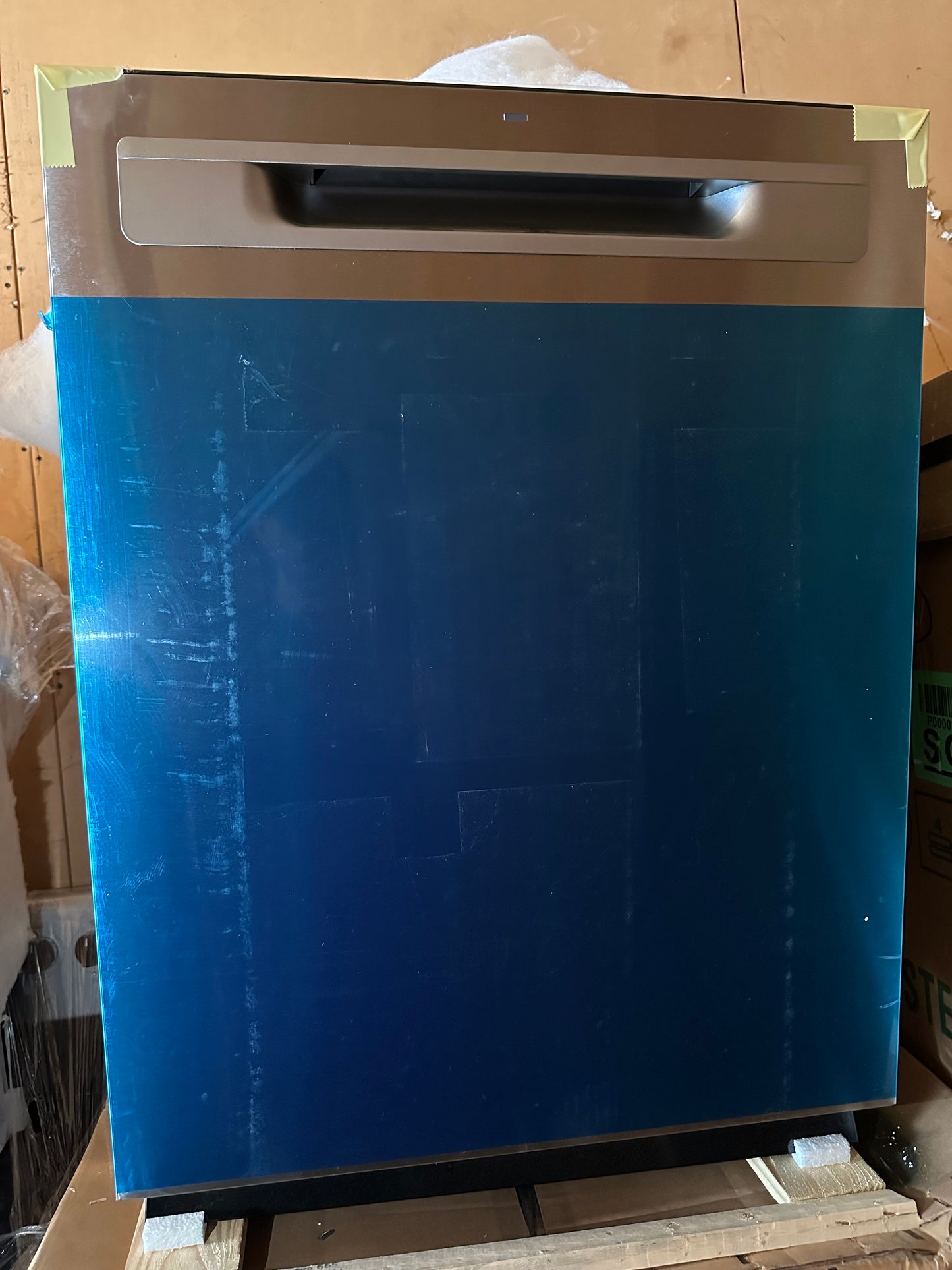 GE® ENERGY STAR® Fingerprint Resistant Top Control with Stainless Steel Interior Dishwasher with Sanitize Cycle w/ Third Rack