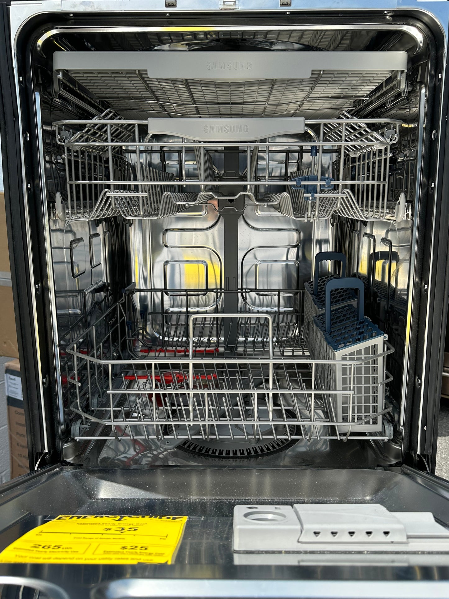Samsung StormWash 24 inch Top Control Built-in Dishwasher With Third Rack (Fingerprint Resistant Stainless Steel) 48-Decibels