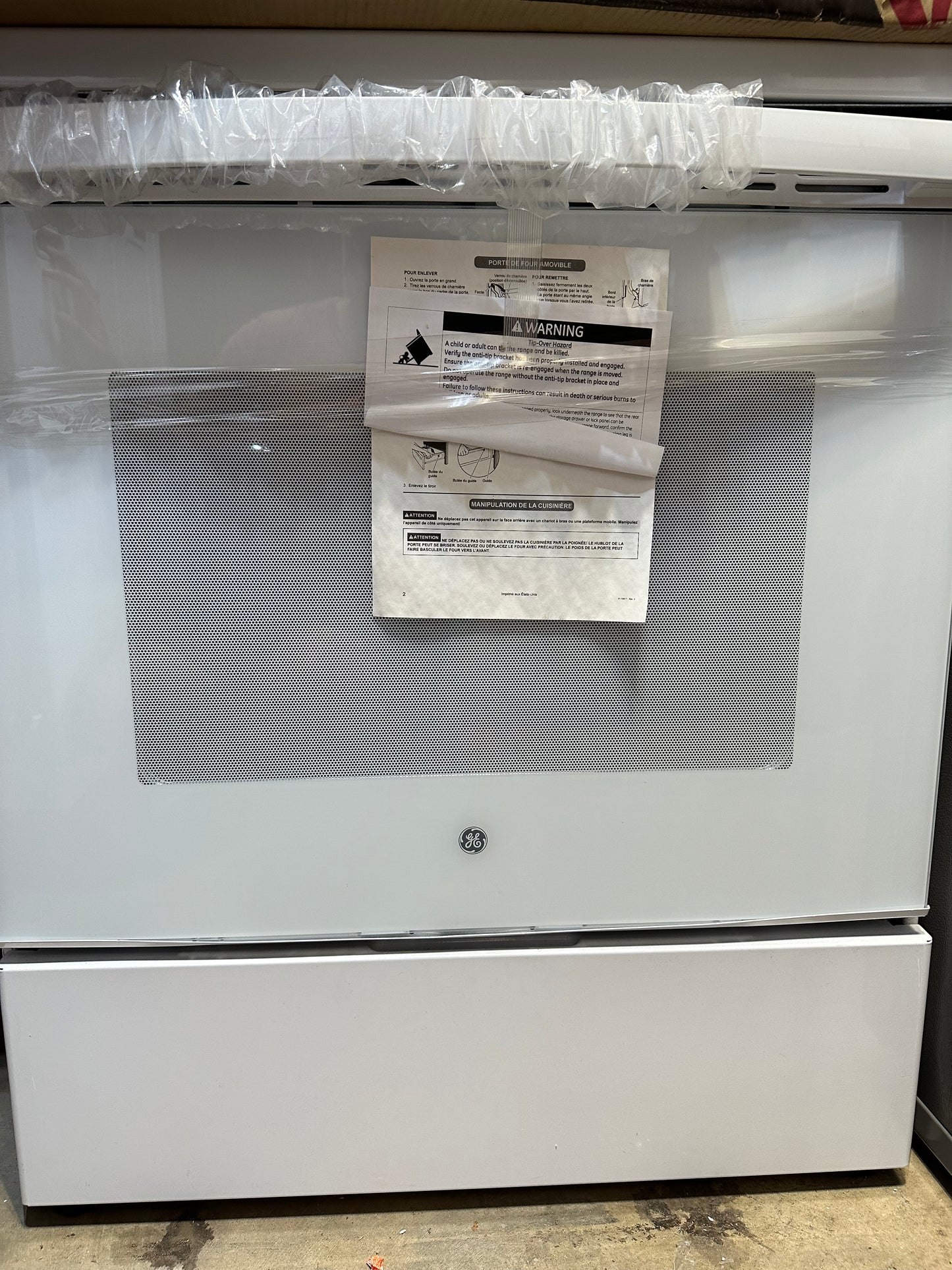 GE® 30" Free-Standing Electric Convection Range with No Preheat Air Fry